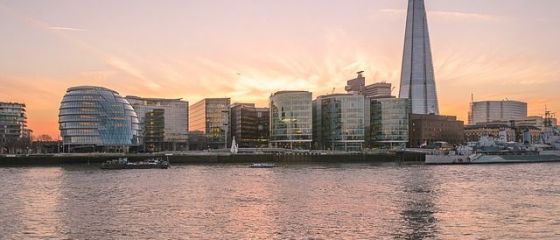 Cea mai mare banca din Europa ameninta cu iesirea din Marea Britanie, in cazul unui Brexit. 9.000 de angajati ar putea ramane fara joburi