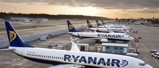 Cel mai mare operator aerian low-cost din Europa anunta profit cu 66% mai mare anul trecut. Ryanair a transportat 90 de milioane de pasageri