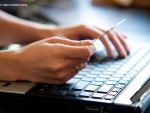 Clientii bancilor din Romania, afectati de un virus care le poate fura banii din conturi.