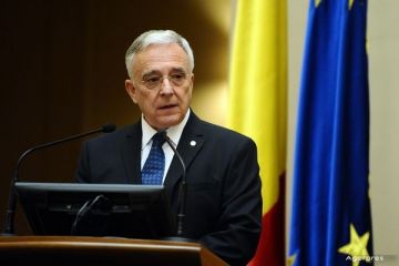 Isarescu: Romania nu va adopta moneda euro in 2019