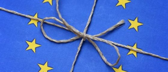UE va supune la teste de stres 50 - 60 de banci din zona euro, in 2016