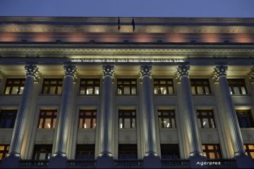 Cat castiga sefii BNR. Banca centrala a publicat lista salariilor si bonusurilor primite de conducerea executiva a institutiei
