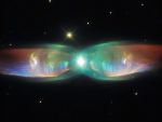 Hubble a capturat o imagine spectaculoasa, asemanatoare unui fluture cosmic