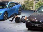 Seful BMW a lesinat in timpul unei conferinte la Salonul de la Frankfurt