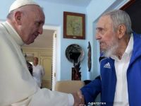 Papa Francisc s-a intalnit cu Fidel Castro