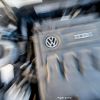 Actiunile Volkswagen, pierdere peste 17,5% marti, dupa ce VW a anuntat provizioane de 6,5 mld. euro. Gigantul a pierdut luni 15 mld. euro. Investigatiile, extinse in Asia si Europa. Reactii din Romania