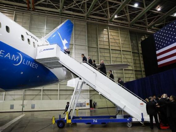 Boeing vinde 300 de avioane, cea mai mare comanda din China, si deschide prima sa fabrica in statul asiatic
