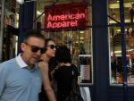 Controversatul retailer American Apparel cere intrarea sub protectia legii falimentului