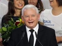 
	Victoria conservatorilor eurosceptici in Polonia, o noua provocare pentru UE. Cu ce promisiuni economice si sociale au castigat alegerile
