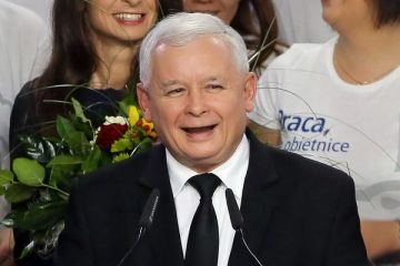 Victoria conservatorilor eurosceptici in Polonia, o noua provocare pentru UE. Cu ce promisiuni economice si sociale au castigat alegerile