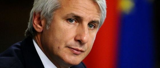 Teodorovici: Exista resurse la buget pentru a sustine financiar tot ceea ce inseamna efort de recuperare a ranitilor de la Colectiv