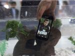 Primul smartphone care se spala cu apa si sapun. Ecranele telefoanelor inteligente pot contine de 30 de ori mai multe bacterii decat vasul de la toaleta