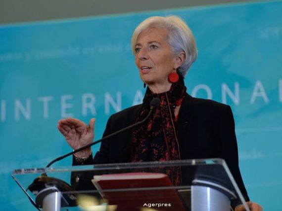 Sefa FMI, Christine Lagarde, trimisa in judecata pentru neglijenta in afacerea Tapie-Crédit Lyonnais. Avocat: Este o surpriza totala