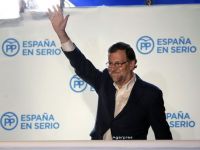 
	Rajoy, in cautare de sustinere pentru a forma o coalitie, dupa ce a fost pedepsit la alegeri pentru politica de austeritate si coruptia din Spania, unde o persoana activa din cinci este somera
