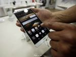 Veniturile din vanzarile de smartphone-uri Huawei au crescut anul trecut cu 70%, la peste 20 mld. dolari. Richard Yu: Cred ca vom deveni nr. 1 in industrie. Cum a ajuns sa fie impartita piata la nivel mondial