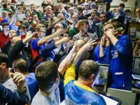 Pietele financiare internationale in 2015, intre aprecierea record a francului elvetian, relaxarea cantitativa din Europa, Grexit, prabusirea pietei bursiere chineze si majorarea dobanzii de catre Fed. Previziuni pentru 2016
