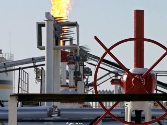 Arabia Saudita propune reducerea productiei de titei cu pana la 5%, pentru a sprijini pretul petrolului. Reactia Rusiei