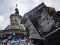 Charlie Hebdo, la un an de la atacurile teroriste. Cine apare pe coperta