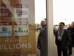 Trei castigatori la loteria cu cel mai mare premiu din istorie: 1,5 mld. dolari