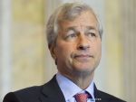 Unul dintre cei mai puternici bancheri din lume. JPMorgan Chase a majorat recompensele acordate CEO-ului Jamie Dimon, cu 35%, pana la 27 mil. dolari