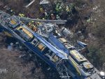 Coliziune intre doua trenuri in Germania: 10 morti si 81 de raniti. Probleme tehnice sau o eroare umana, posibile cauze ale accidentului