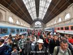Record de solicitanti de azil in Europa, in 2015. Sirienii prefera Germania, iar afganii, Ungaria si Suedia. Cati straini au cerut sa vina in Romania