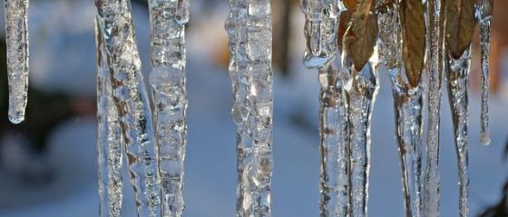 Vremea se raceste accentuat, cu temperaturi negative in timpul noptii