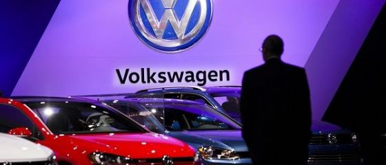 Directorii Volkswagen au acceptat o reducere a bonusurilor cu 30%, ca parte a programului de redresare in urma scandalului emisiilor