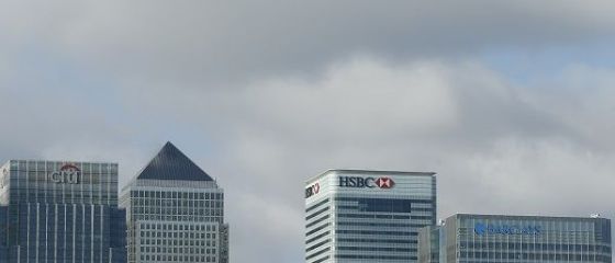 Panama Papers: Clasamentul bancilor care si-au ajutat clientii sa ruleze bani prin societati din paradisuri fiscale. Topul, condus de HSBC, UBS si Credit Suisse