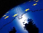 De ziua Europei: Cetatenii din opt state UE vor referendum pe tema apartenentei la blocul comunitar. Italienii si francezii, cei mai vehementi