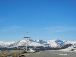 Turistii nu se pot bucura de Transalpina de Pasti. Cea mai inalta sosea din Romania ramane inchisa din cauza zapezii de pana la 2 metri