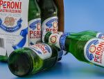 Grupului nipon Asahi preia brandurile Grolsch, Peroni si Meantime, intr-o tranzactie de 2,55 mld. euro. Achizitia SABMiller de catre AB InBev va crea un gigant pe piata berii