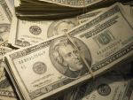 Moneda americana atinge un nou maxim istoric la BNR: 4,2659 lei/dolar. Vor urma scumpiri ale marfurilor importate din afara UE