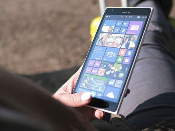 Marca Nokia revine pe piata telefoanelor si tabletelor. Noile dispozitive nu vor fi produse nici de Microsoft, nici de grupul finlandez