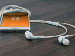 Samsung ramane cel mai mare producator de telefoane inteligente. Cota de piata a Apple scade pentru prima data, in timp ce chinezii vin puternic din urma