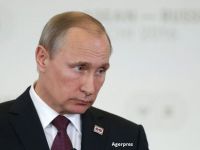 
	Putin majoreaza salariul minim cu 21%, la 100 de euro. Deprecierea rublei, sanctiunile externe si ieftinirea petrolului ingroapa economia Rusiei. 19 mil. rusi traiesc sub pragul saraciei
