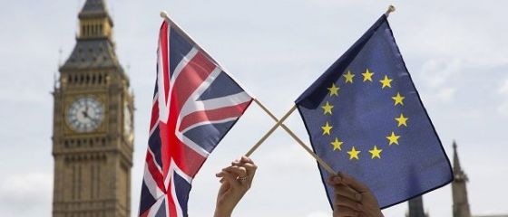 Decizie istorica la Londra. Banca Angliei reduce dobanda cheie la un nivel minim record si reia programul de achizitii de obligatiuni, pentru a atenua efectele Brexitului