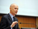 Motivare ICCJ: Bogdan Olteanu se folosea de functie pentru a obtine sume uriase de bani