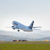 Tarom introduce mai multe rute noi, de la 1 iulie. Unde poți să zbori din Timișoara, Cluj, Sibiu și Constanța