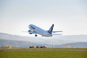 Tarom introduce mai multe rute noi, de la 1 iulie. Unde poți să zbori din Timișoara, Cluj, Sibiu și Constanța