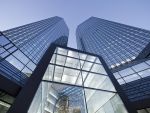 Deutsche Bank şi Commerzbank confirmă negocierile privind o posibilă fuziune. Noua structură va deține o cincime din piața de banking din Germania