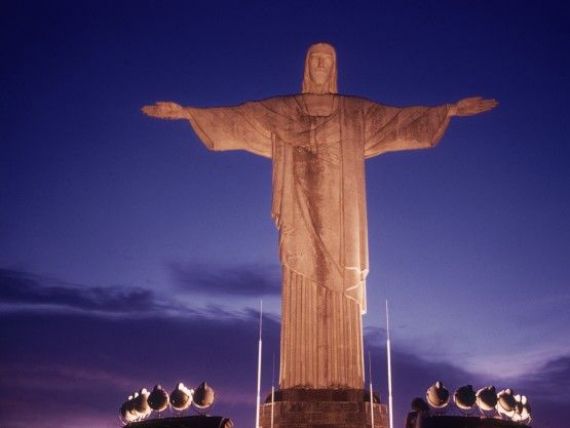 Povestea romanului care a creat chipul statuii lui Iisus din Rio. Cum a dat faţa uneia dintre minunile lumii moderne