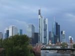 Inca un pas catre crearea unui gigant bursier european. Majoritatea actionarilor bursei de la Frankfurt a aprobat fuziunea cu rivalul London Stock Exchange