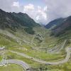 Cel mai frumos drum din Romania, sufocat de gunoaie. Reactia turistilor straini