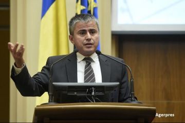 Secretarul de stat din Finante, Gabriel Biris, a demisionat, in urma scandalului dublarii CAS pentru angajati