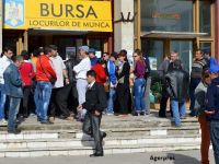 Peste 200.000 de români au rămas fără slujbe, de la instituirea stării de urgență. Angajatorii au suspendat mai mult de un milion de contracte de muncă