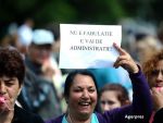 Functionarii publici ameninta cu greva generala, incepand cu 31 octombrie. Angajatii statului cer norma de hrana si vouchere de vacanta