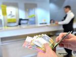 O bancă şterge o datorie de 43.000 franci elveţieni şi închide creditul unei familii cu trei copii din Bucureşti, care îşi achita cu greutate ratele