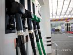 Guvernul ar putea lansa o aplicatie care sa compare preturile din benzinarii. Consiliul Concurentei recunoaste ca avem carburanti scumpi