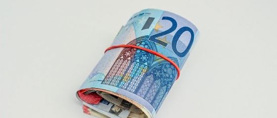 Angajatorii europeni ofera 1.800 de locuri de munca, cele mai multe in Spania, Danemarca si Germania. Ce specializari cauta si ce salarii ofera